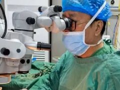 【担当卫健】红河州第二人民医院成功开展首例改良人工晶体悬吊术，帮助患者